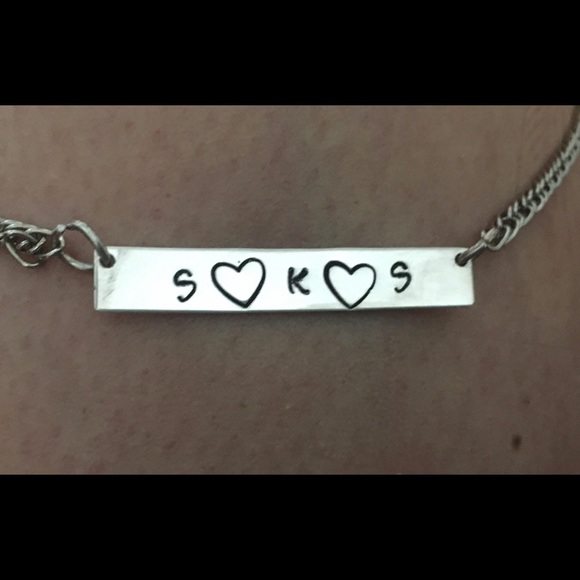 Customizable name/initial necklace - Picture 2 of 2